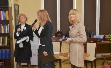 od lewej: Helena Kwiatkowska, Anna Kolmer, profesor Wiesława Markiewicz