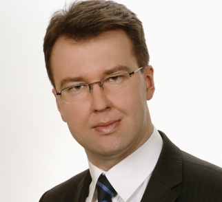 dr Piotr Chrobak