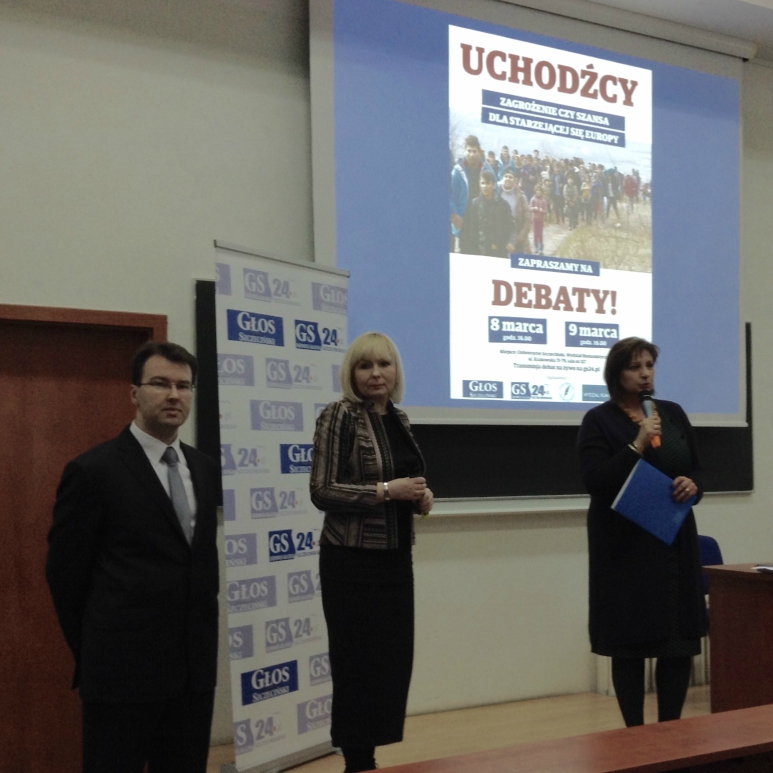 debata "Głosu Szczecińskiego" którą prowadzą, od prawej: prof. Barbara Kromolicka, Ynona Husaim – Sobecka i dr Piotr Chrobak